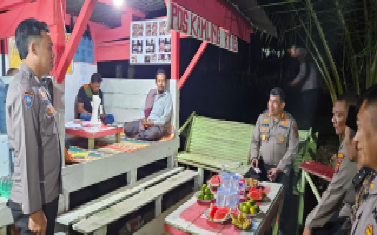 Akbp. Imam Rachman. S.IK.,.M.H Kapolres Sarolangun Dampingi Dir Binmas Polda Jambi Cek dan Nilai Poskamling