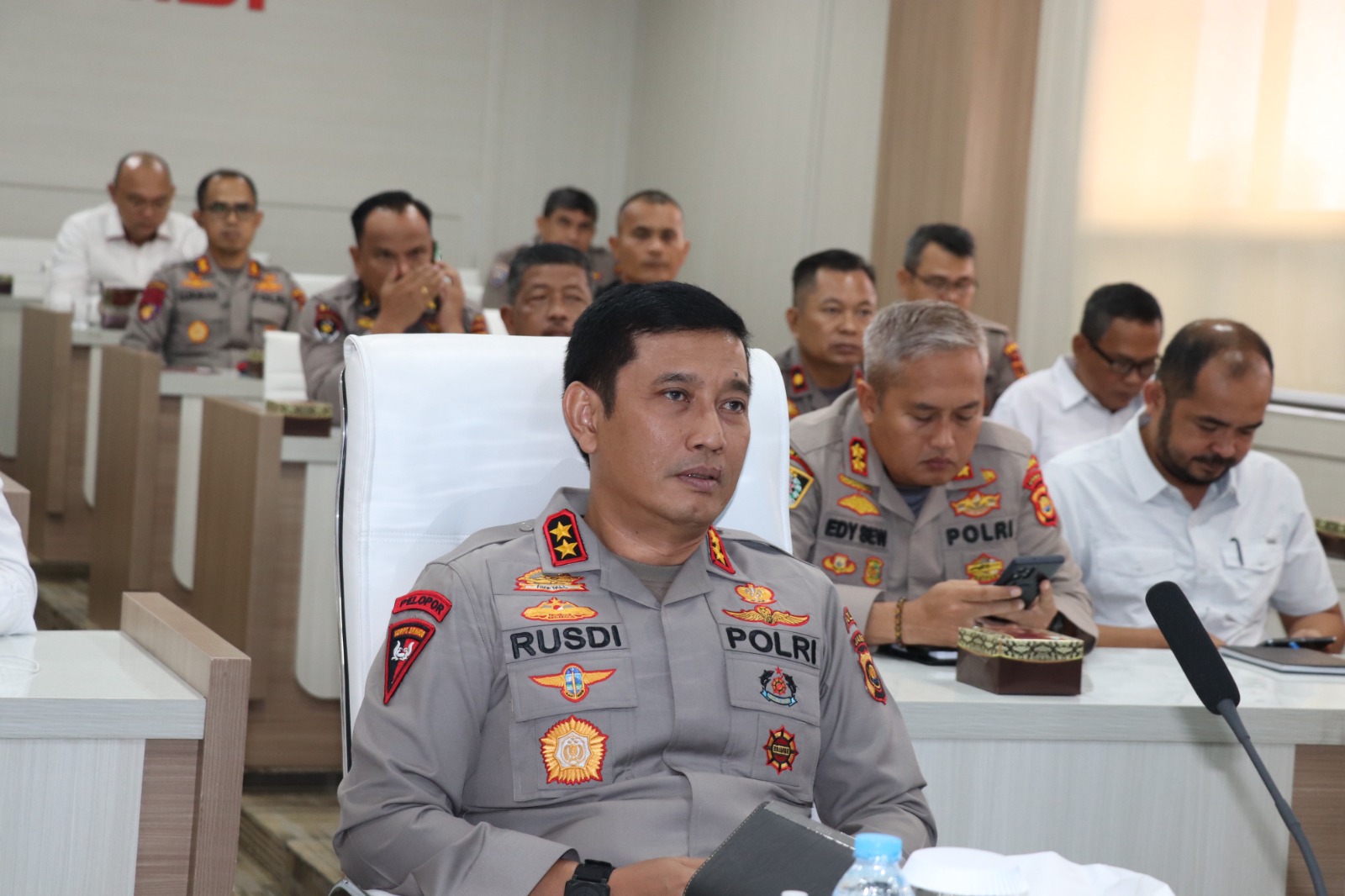 Kapolda Jambi Irjen Pol Rusdi Hartono ikuti Vicom Arahan Kapolri Terkait Tindak Pidana Perdagangan Orang Yang Dipimpin Kapolri  Listiyo Sigit Prabowo