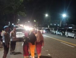 Hari Kedua Polres Merangin Berikan Keamanan pada Keberangkatan Jama’ah Calon Haji Merangin tahun 2023.