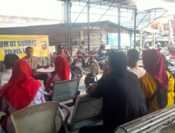 Kapolres Tebo Akbp  Fitria Mega M. P.si.Psi  Yang Diwakili Kasat Binmas Akp Sutikno  Melaksanakan Jum.at Curhat Di  Lokasih Deler Motor Honda Wulan Jaya Motor