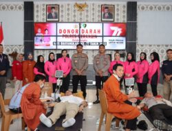 Unit Tranfusi Darah Rumah Sakit Kolonel Abudjani bersama Polres Merangin Menyambut Hut Bhayangkara ke 77, dengan Donor Darah di Aula Wira Satya
