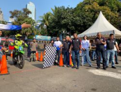 Polda Metro Jaya Sambut HUT Bhayangkara ke-77 Gelar Lomba Ketangkasan Bermotor