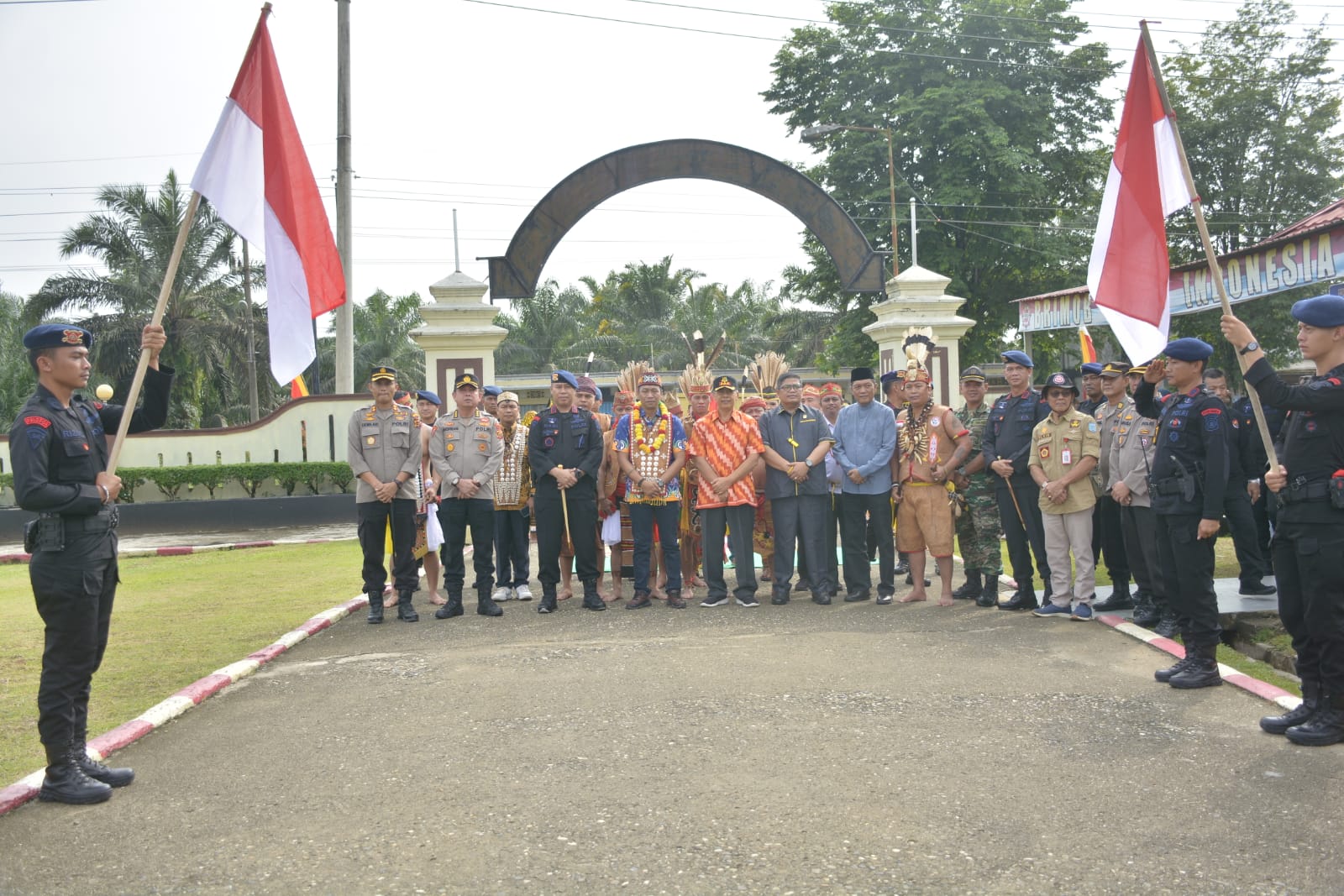 Silaturahmi Kebangsaan Yang Di laksanakan oleh Polda Jambi  Yang Menghadirkan Suku Dayak  Kalimantan  Tengah Telah Tiba Di Kab. merangin