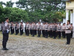 Diguyur Hujan Polres Sarolangun Tetap Laksanakan Ziarah TMP menyambut Hari Bhayangkara ke 77
