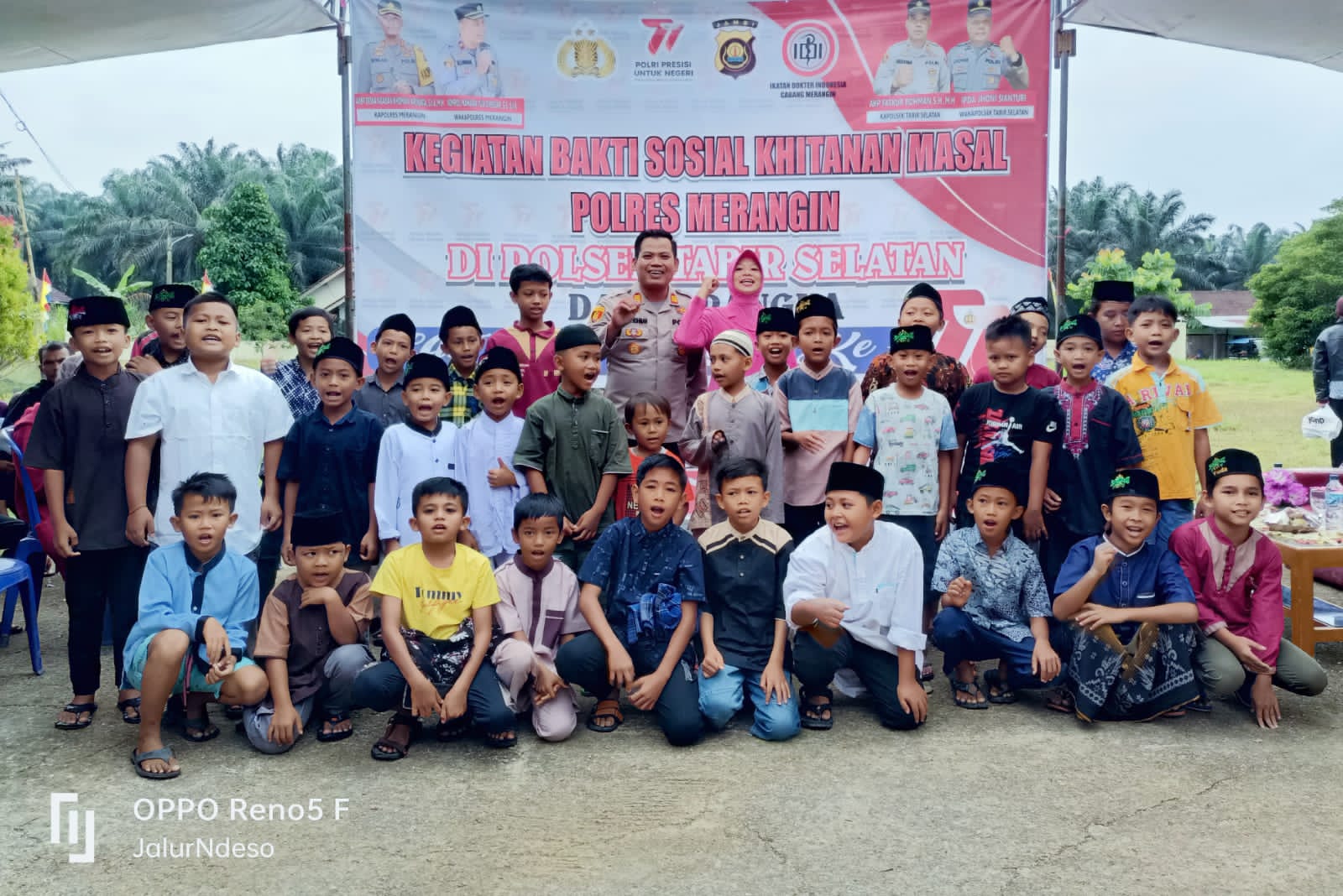 Kegiatan Bhakti Sosial dalam Rangka Hut Bhayangkara ke 77 di Kec. Tabir Selatan.