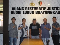 Di Duga Gelapkan Minibus,Kasat Reskrim Sampaikan,Salah Seorang Warga BTN GRIYA ASRI diAmankan Opsnal Tim Elang Satreskrim Polres Merangin.