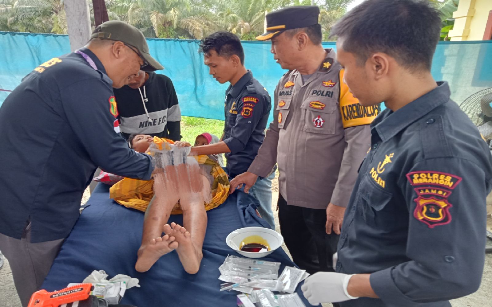 Polsek tabir Selatan Laksanakan Bakti Sosial Khitanan Massal dalam Rangka HUT Bhayangkara ke – 77 di tahun 2023.