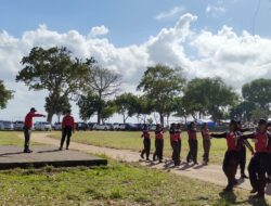 25 Paskibraka Dilatih Anggota Koramil Nusa Penida