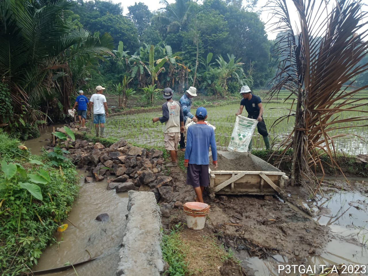 P3-TGAI Pamekar Tani III Laksanakan Pembangunan Irigasi Tingkatkan Perekonomian Petani