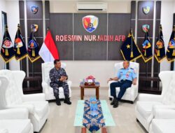 Courtesy Call Danlanal Dumai Anjangsana ke Polda Riau dan Lanud Roesmin Nurjadin