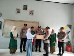 Sat Binmas Kunjungi SMKN 13 Sarolangun, Himbau Pelajar Hati hati Bermedia Sosial dan Stop Bullying