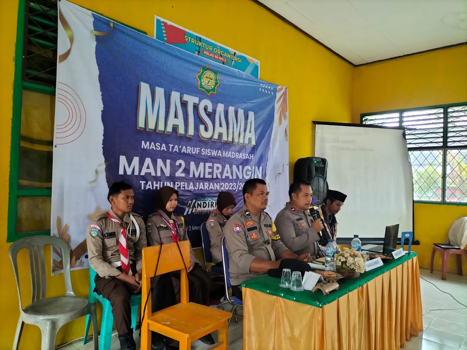 Jajaran Polsek Tabir Laksanakan Himbauan dan Sosialisasi Anti Narkoba di MAN 2 MERANGIN