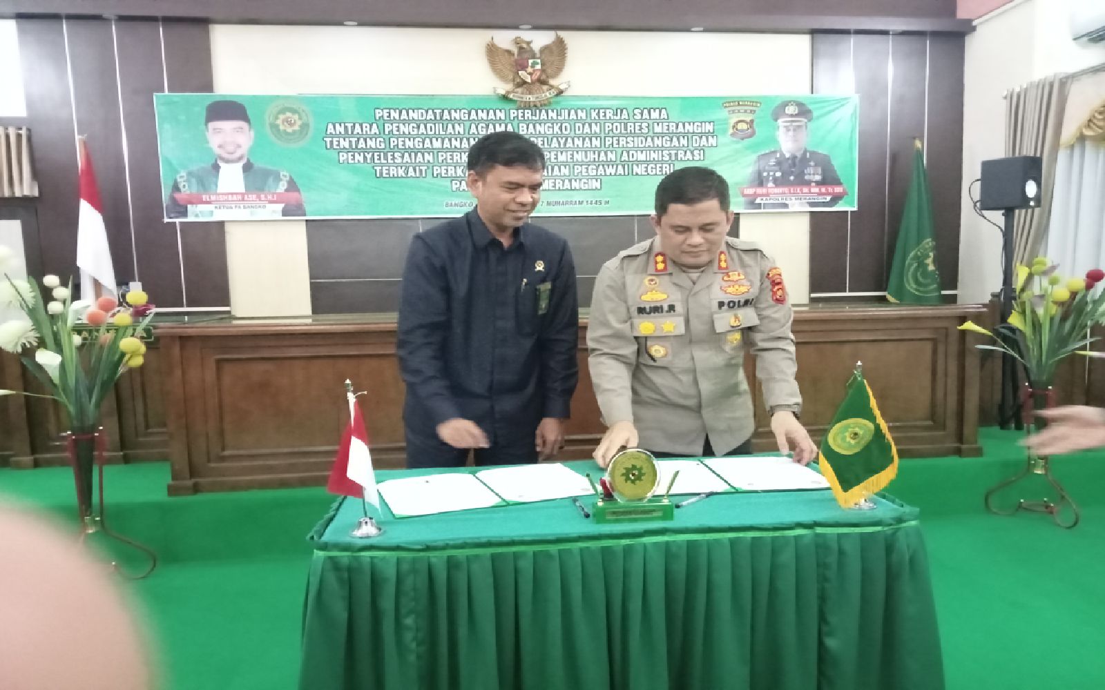 Penandatangan MOU Pengamanan Persidangan Pengadilan Agama dan Polres Merangin