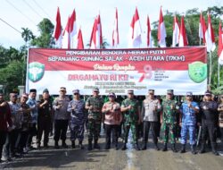 Jelang HUT RI Ke 78 :  TNI – POLRI Bersinergi Kibarkan Bendera Merah Putih Sepanjang 17 Km Di Gunung Salak