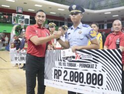 Wakapolda Metro Jaya Hadiri Acara Penutupan Tournament Kapolri Cup Basketball Tournament 2023