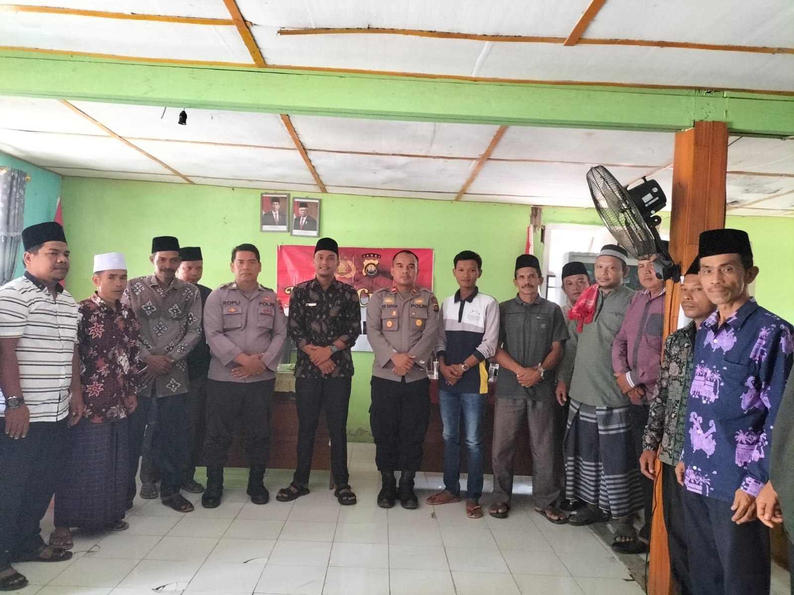 Pelaksanaan Program Quick wins Presisi Jum’at Curhat Polsek Tabir Ulu Prioritaskan Pembukaan Lahan tidak dengan Dibakar.