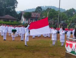 Iptu. Agung Heru .W. S.sy. MM. Pimpin Upacara Penurunan Bendera pada HUT RI ke 78 tahun 2023