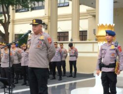 Wakapolda  Jambi Brigjen Pol, Yudawan Roswinarso Pimpin Pelaksanaan Apel Pagi Personel Polda Jambi