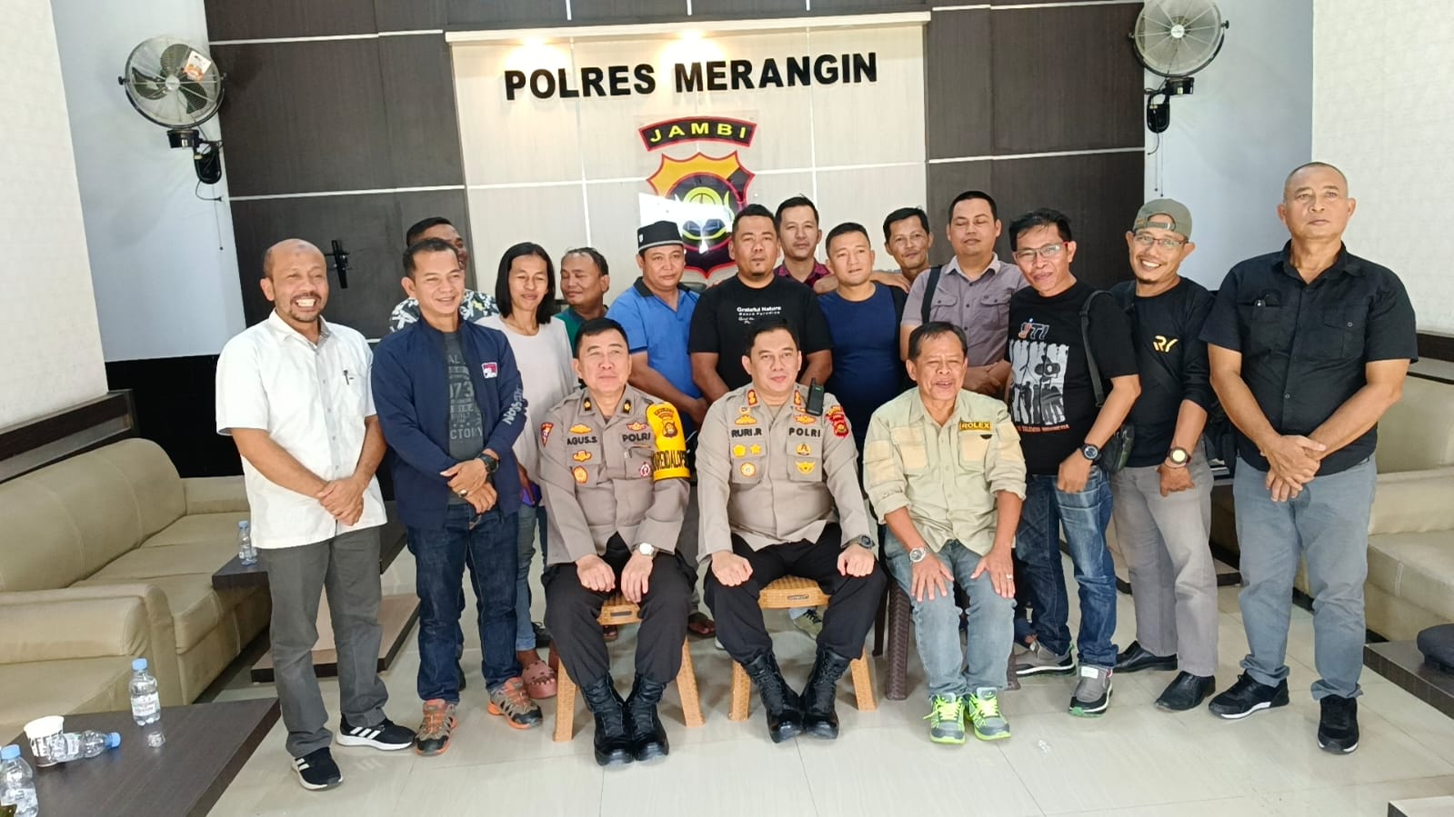 Kapolres Merangin Laksanakan Coffee Morning dalam Rangka Meningkatkan Hubungan Baik Polri dan Insan Pers