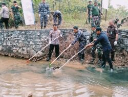 Lanal Bintan Bersama Unsur FKPD Bintan Menyelenggarakan Program Kali Bersih (Prikasih)