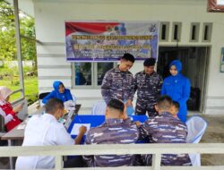 Sambut HUT TNI AL, Lanal Simeulue Laksanakan Pengabdian Masyarakat Berupa Pemeriksaan Gigi Gratis dan Donor Darah