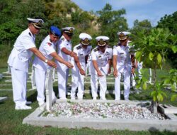 Prajurit Lanal Lhokseumawe Laksanakan Ziarah Rombongan di TMPN Kota Lhokseumawe