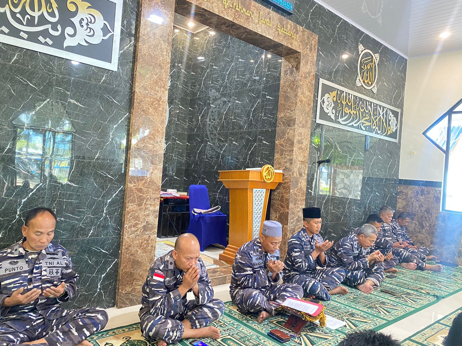 Wujud Rasa Syukur, Personel Lanal Sabang Laksanakan Doa Bersama Sambut HUT Ke-78 TNI AL