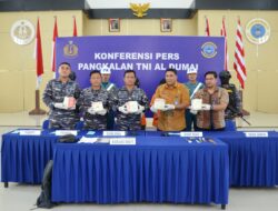 Lanal Dumai dan Satgas Ops Intelmar Koarmada I Gagalkan Penyelundupan 5 Kg Narkoba Dari Malaysia