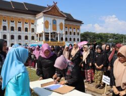 Wabup: Perempuan Berperan Strategis Dalam Pembangunan Pengurus HPMJ Kecamatan se-Kabupaten Merangin Dilantik