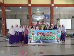 Police Go To School,Satlantas Polres Merangin Laksanakan Edukasi Siswa Sekolah SMP IT Merangin.