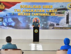 Satsiberal Staf Intelijen TNI AL Berikan Sosialisasi Siber di Lantamal XII