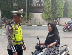 Kasat Lantas,SATGAS PREVENTIF OPS ZEBRA-2023 Polres Merangin Berikan tindakan Tegas Sesuai Undang Undang pada Pelanggar Lalu Lintas.