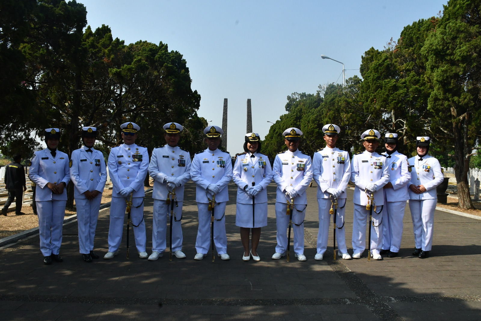 Lanal Bandung Laksanakan Upacara Ziarah Nasional Dalam Rangka HUT Ke-78 TNI Tahun 2023