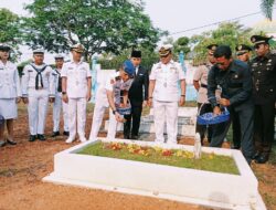 Lanal Bintan Laksanakan Ziarah Ke Taman Makam Pahlawan Dalam Rangka Peringatan HUT Ke-78 TNI Tahun 2023