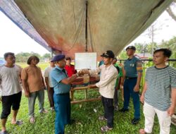 Lanal Simeulue Gelar Aksi Peduli Masyarakat Korban Banjir di Kabupaten Simeulue