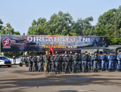 Prajurit Lanal Bandung Ikuti Upacara Parade dan Defile Peringatan HUT Ke-78 Tentara Nasional Indonesia Tahun 2023