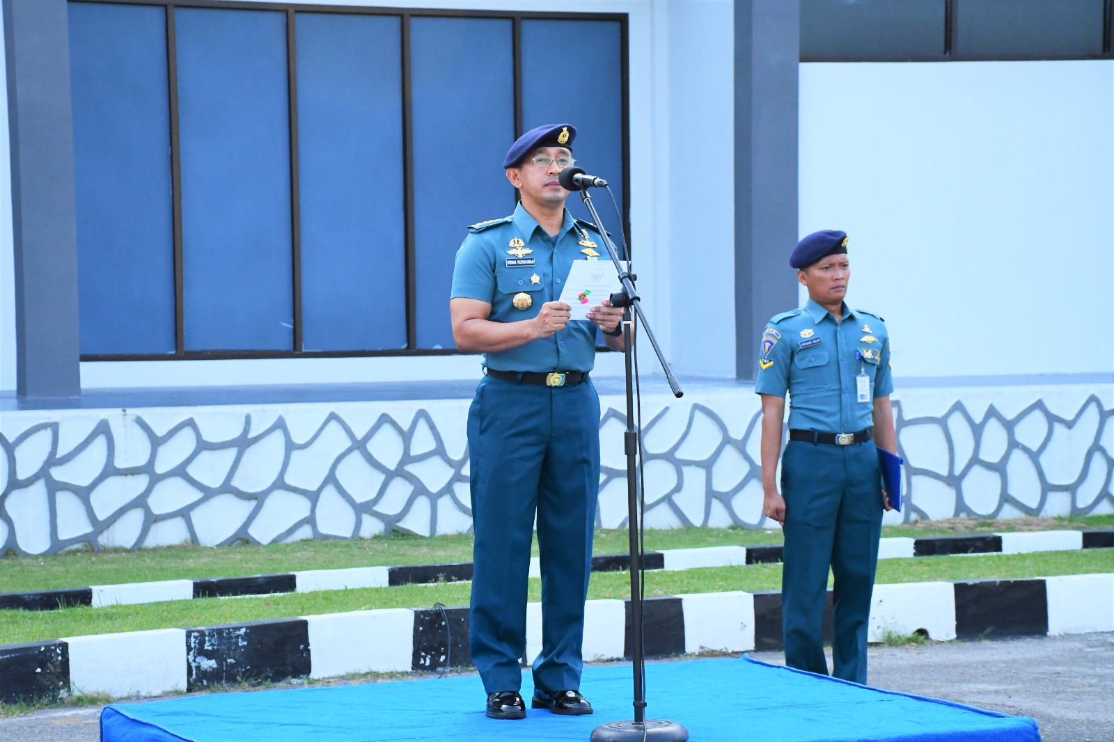 Lantamal I Laksanakan Upacara Bendera Dalam Rangka Hari Kesehatan TNI Angkatan Laut Tahun 2023