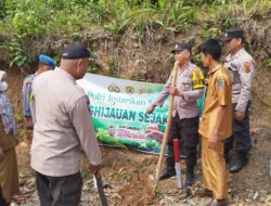 Iptu. Deni Saepudin. SH.MH bersama Warga Laksanakan Penanaman Seribu Pohon sertakan warga menjaga Hutan dan waspadai Karhutla