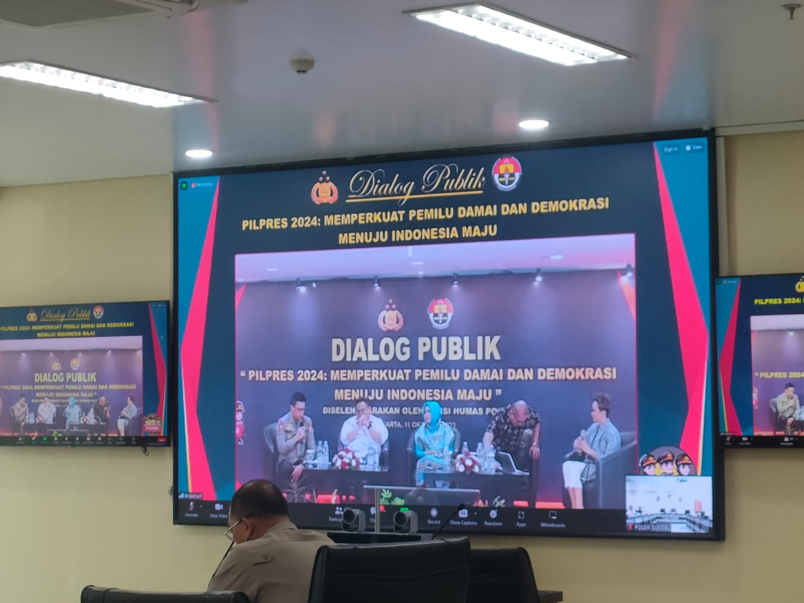 Kasubbagminops Satbrimob Polda Sumsel Ikuti Vicon Divhumas Polri Dalam Dialog Penguatan Internal Polri Untuk Pilpres 2024