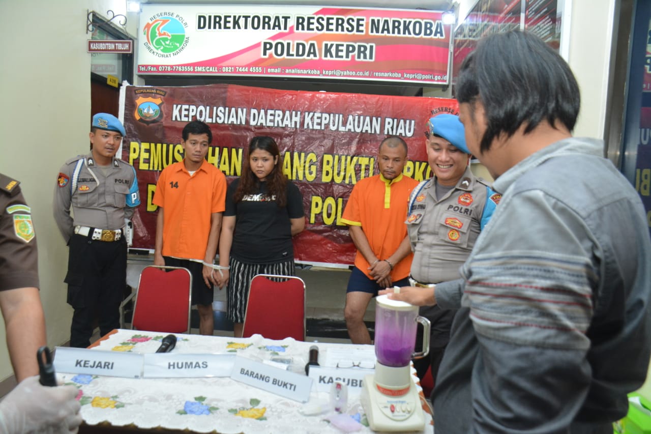 Ditresnarkoba Pplda Kepri Gelar Pemusnahan Sebanyak 535,35 Gram Barang Bukti Narkotika Jenis Sabu dan 127 Butir Obat Ekstasi