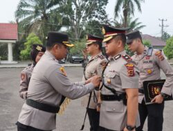 Kapolres Tebo Akbp I Wayan Arta Ariawan SH. S. Ik. MH Pimpin  Serah Terima Jabatan  Di Lingkungan Mapolres Tebo