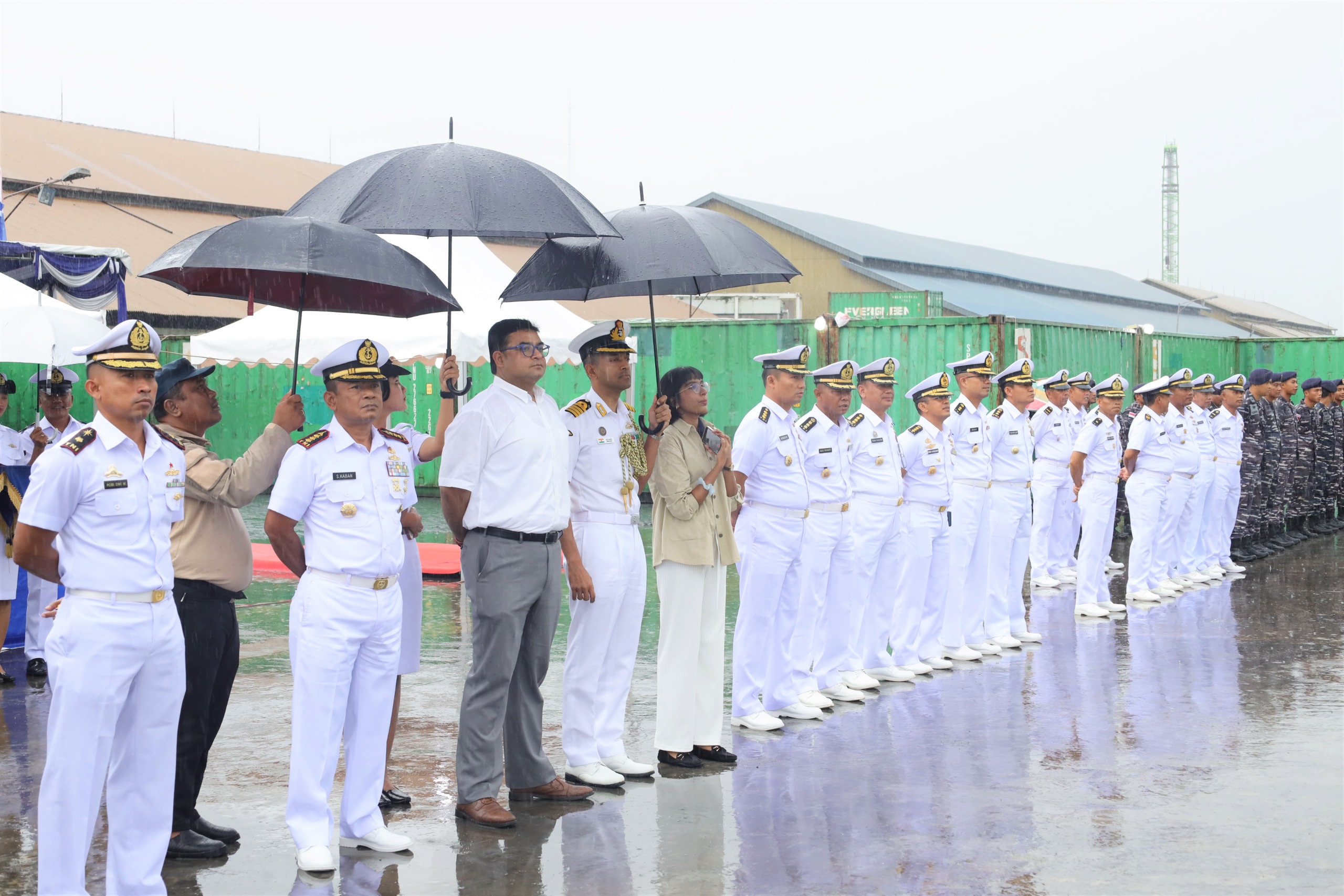 Lantamal I Sambut Kapal Perang India INS Sudarshini di Dermaga Pelindo Belawan