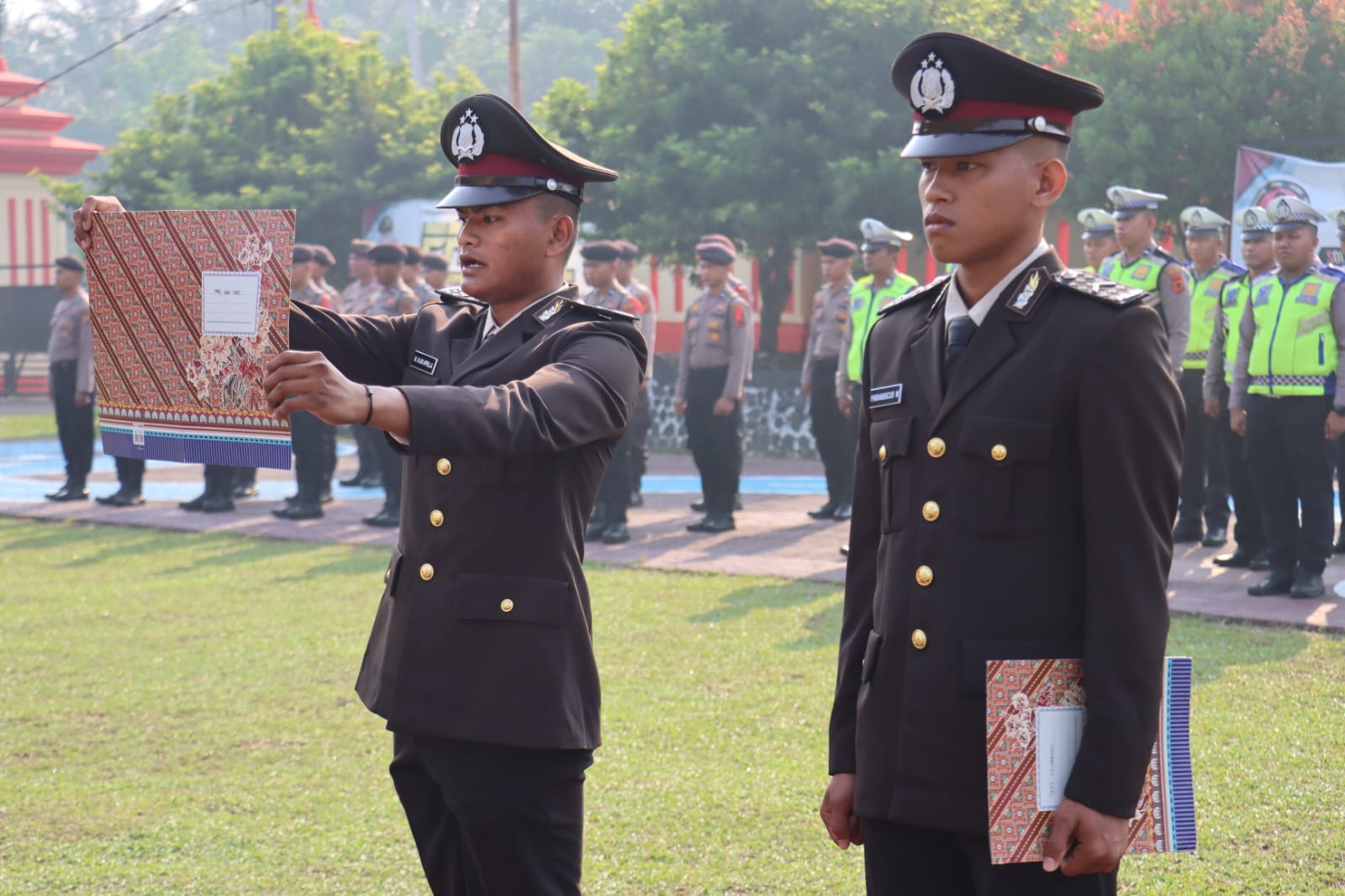 Bangkitkan Semangat Personilnya, Polres Sarolangun Gelar Upacara Peringatan Hari Sumpah Pemuda