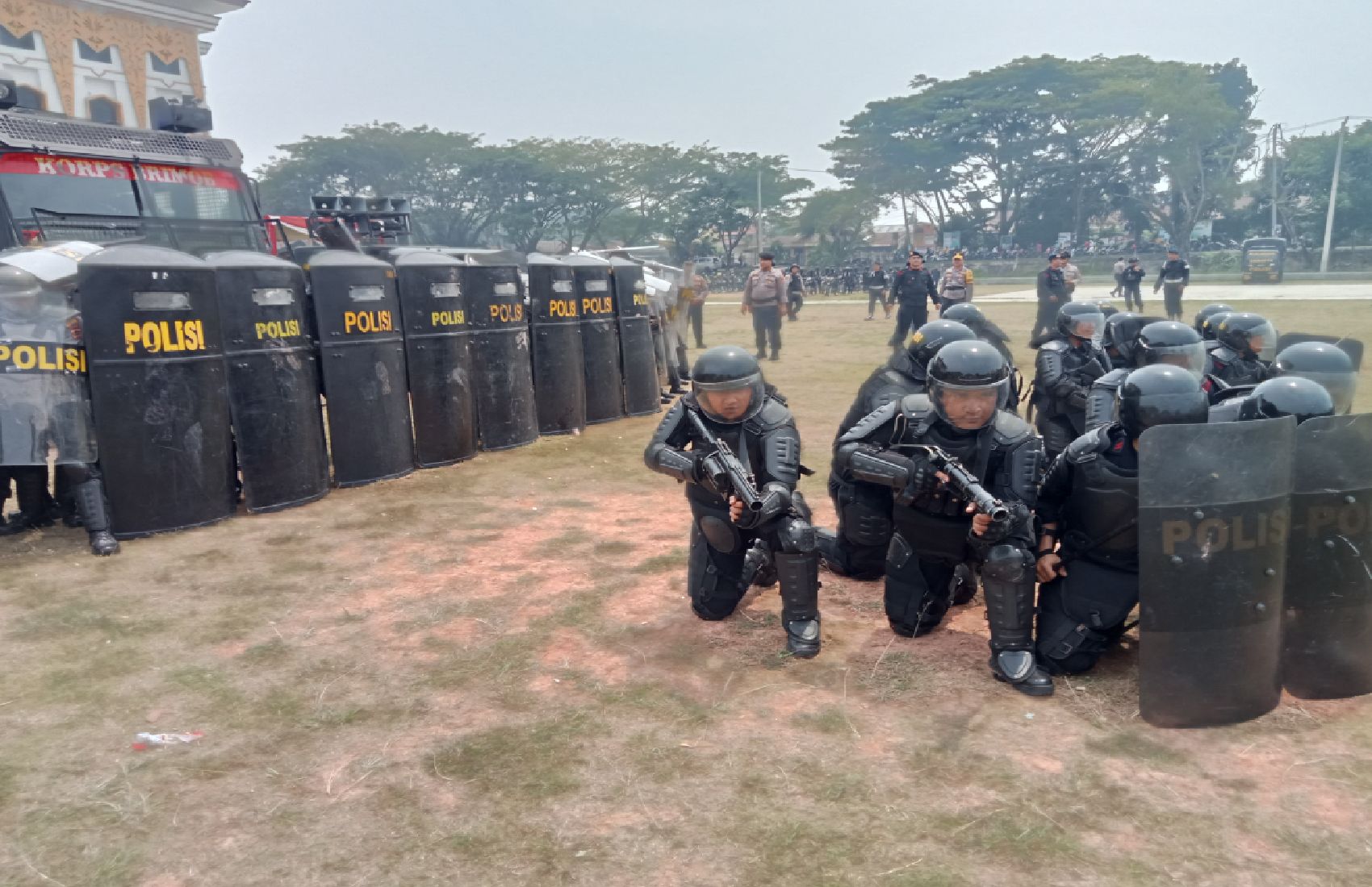 Pengaman Berlapis,Polres Merangin dan Batalyon B Pelopor Satbrimobda Jambi Amankan Pemilu 2024