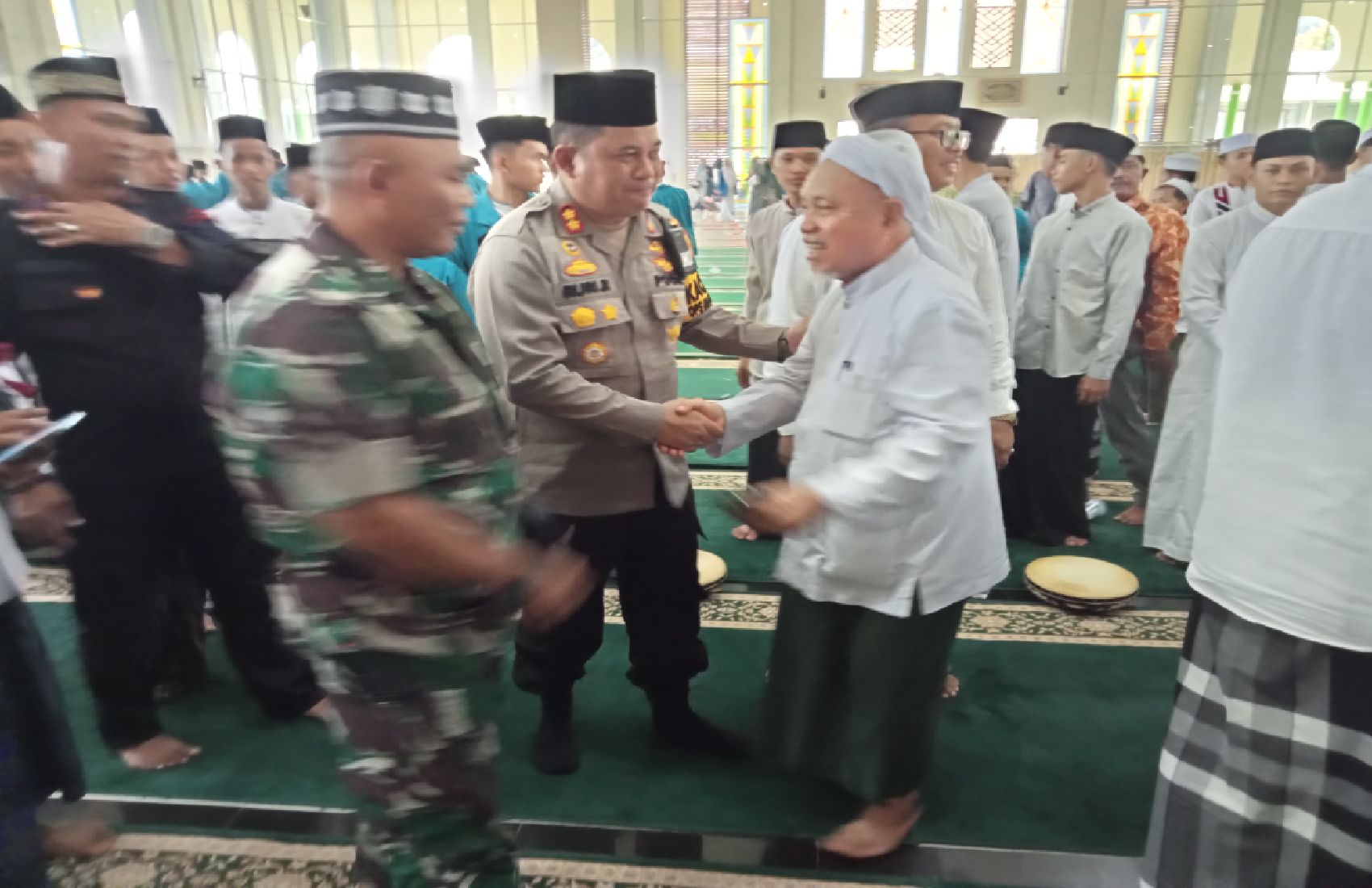 Polres Merangin Bersama Kodim 0420/Sarko Laksanakan Pengamanan kegiatan Memperingati Hari Santri Nasional tahun 2023