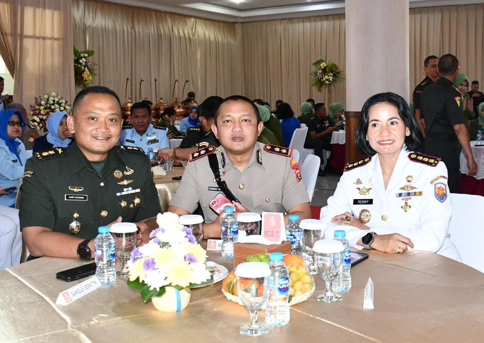 Komandan Lanal Bandung Hadiri Upacara Penutupan Dikreg Ke-51 Sesko TNI TA 2023