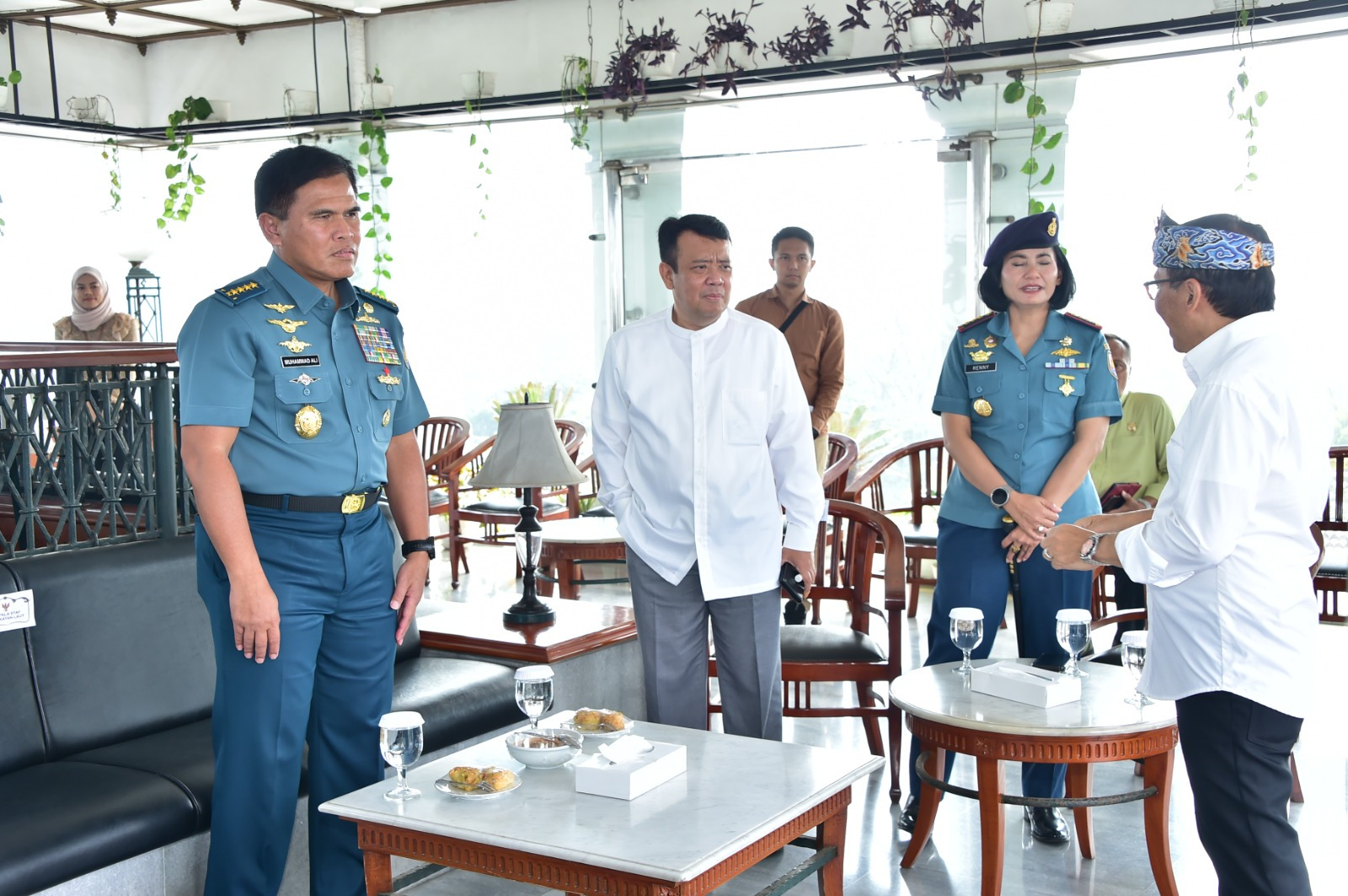 Komandan Lanal Bandung Dampingi Kasal Kunjungan Kerja Ke Pemprov Jabar