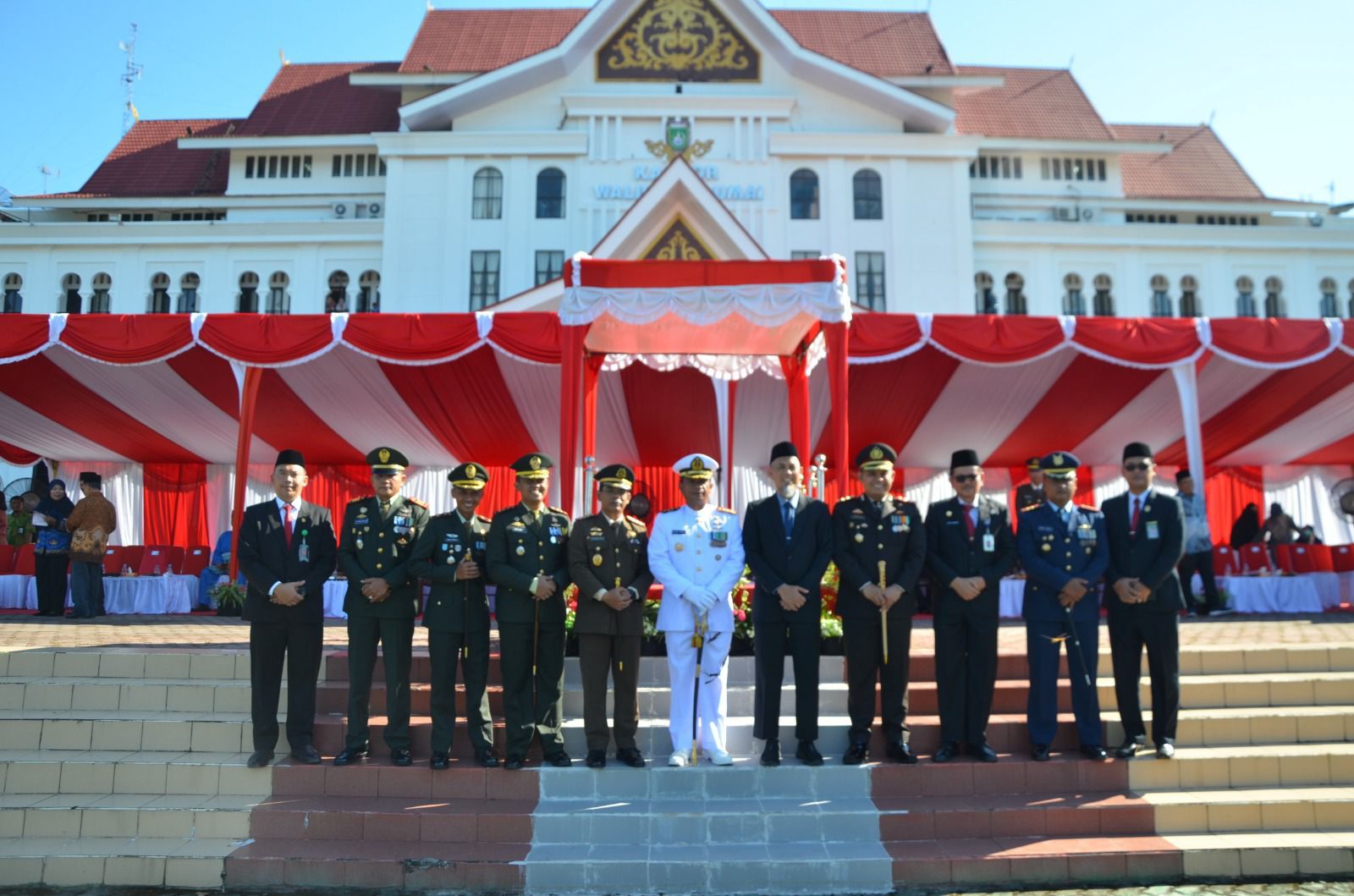 Komandan Lanal Dumai Pimpin Upacara Peringatan Hari Pahlawan Tahun 2023