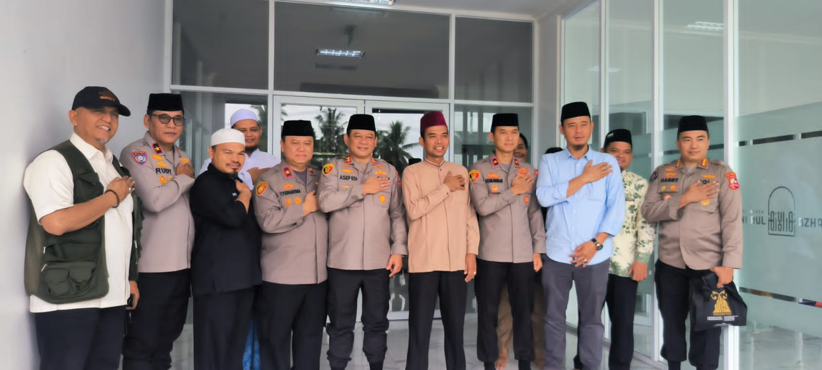 Silaturahmi dengan Kaops NCS Polri, UAS Serukan Masyarakat Jaga Ketertiban Jelang Pemilu