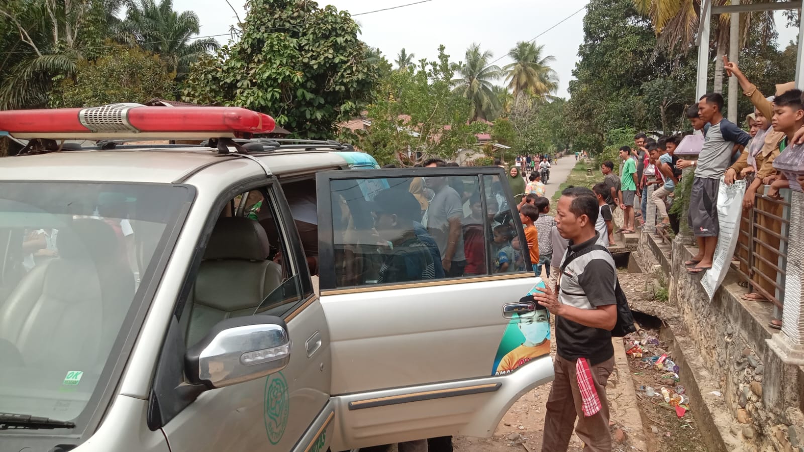 Kapolres Merangin Apresiasi Personil Polsek Tabir pada Tindakan Cepat Kepedulian Keamanan di tengah masyarakat.